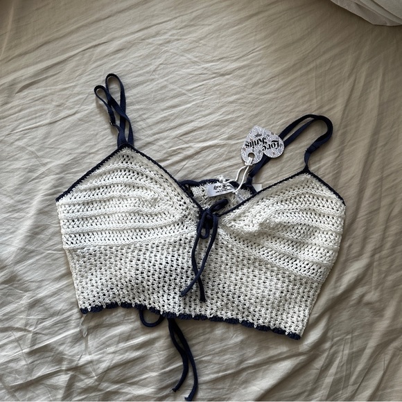 Beach / Summer crochet top - Picture 1 of 4